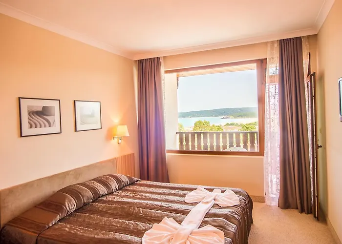 Arkutino Family 4* Sozopol