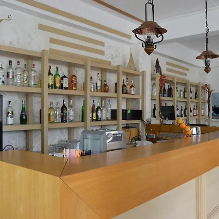 منتجع Arkutino Family