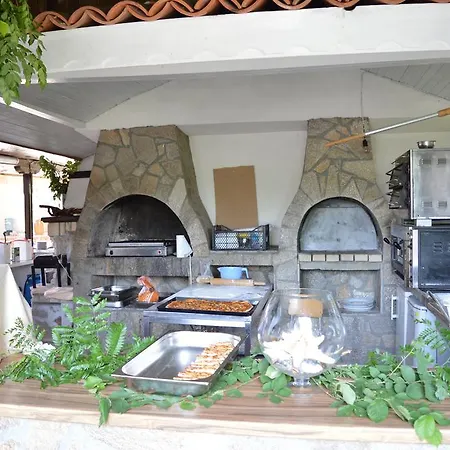 Arkutino Family Resort 4*