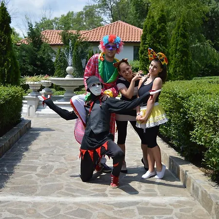 منتجع Arkutino Family