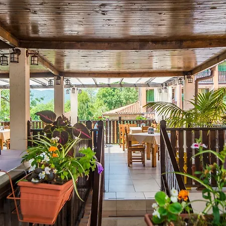 Resort Arkutino Family 4*